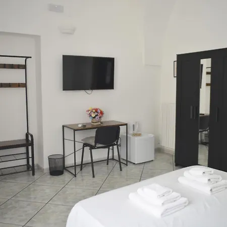 La Via Maestra بيت ضيافة 3*